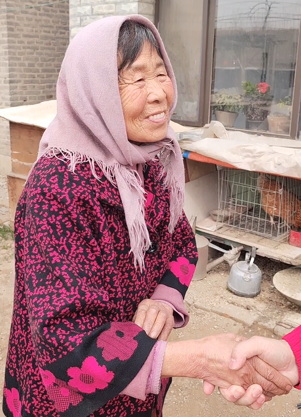 老奶奶說(shuō)下次再來(lái).png 老奶奶說(shuō)下次再來(lái).png